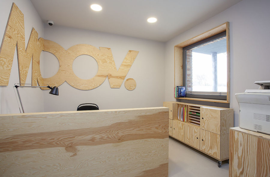 Modular Office Interior by Oyster
